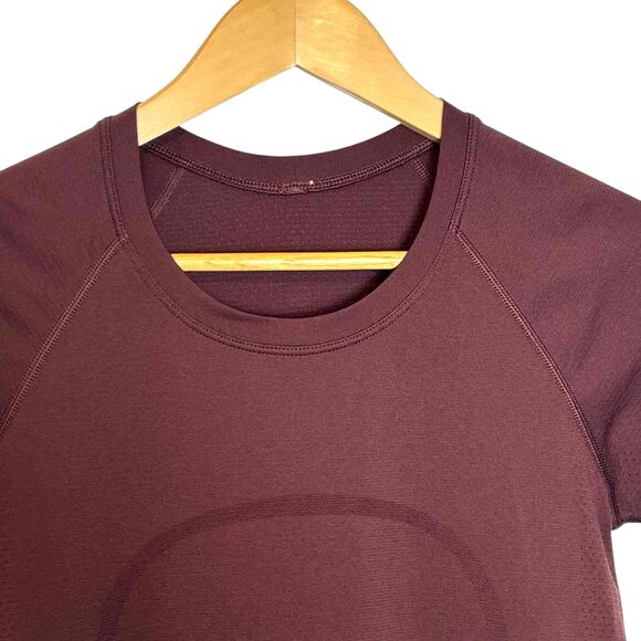 Lululemon Swiftly Tech Short Sleeve 2.0 *Cassis - Picture 6 of 9